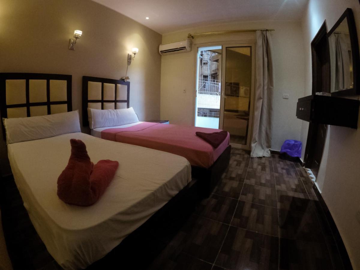 City Hotel Il Il Cairo Esterno foto